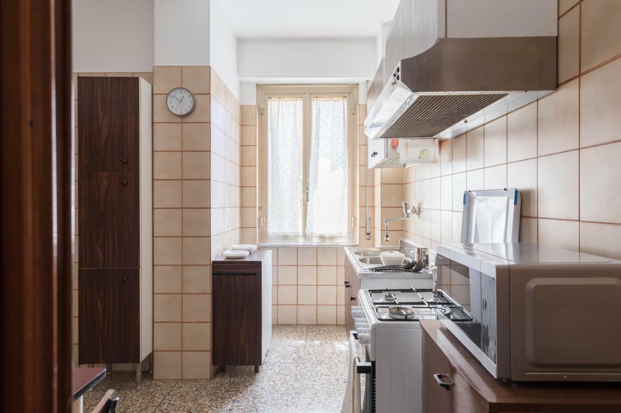 Hortis Apartment, 5 Persone, 2 Camere, Balcone, Metro C E Tram Per Il Centro Рим Екстериор снимка