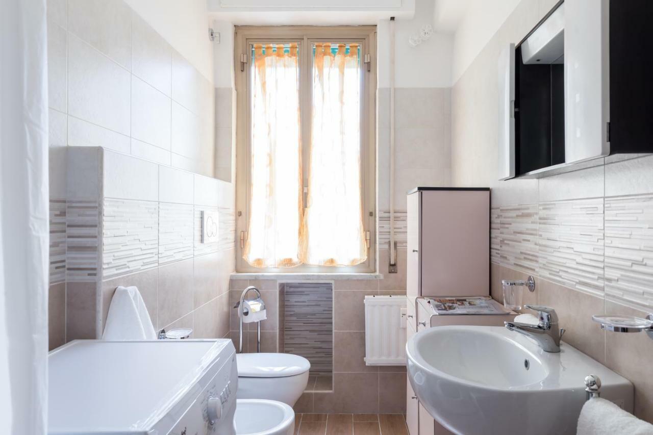 Hortis Apartment, 5 Persone, 2 Camere, Balcone, Metro C E Tram Per Il Centro Рим Екстериор снимка